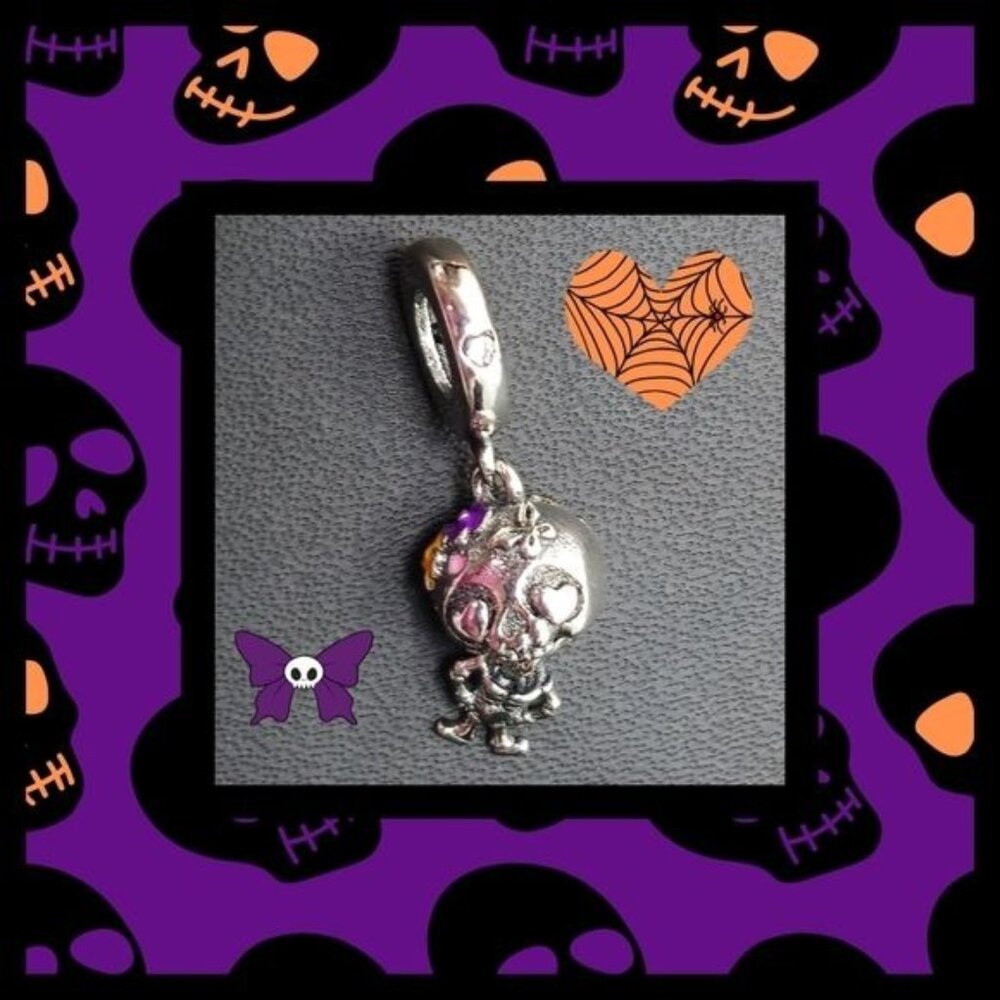 🎃 Dancing Skeleton‎ Charm (NWOT)